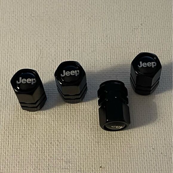 Jeep Valve Stem Caps in Black set of 4 NWT - Picture 2 of 5